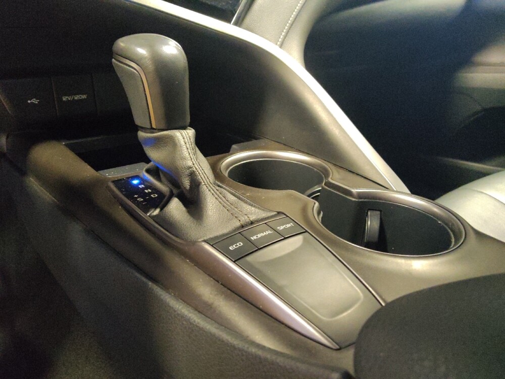 2023 Toyota Camry in Glendale, AZ 85301 - 18132116 26