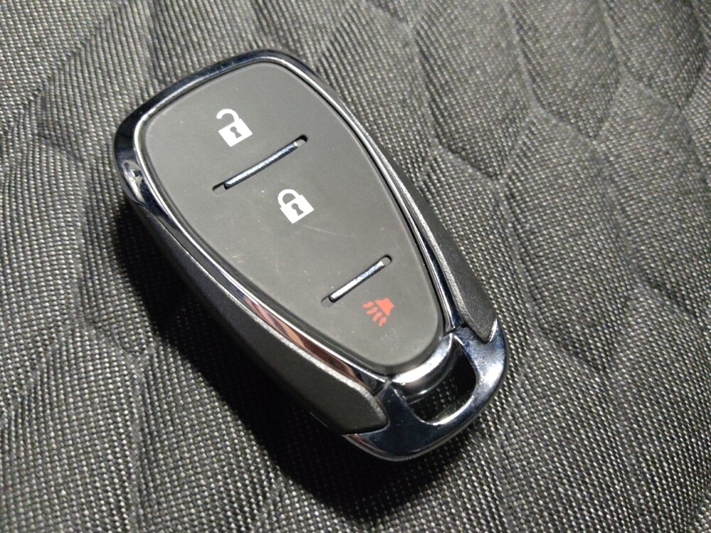 2020 Chevrolet Equinox in Mesa, AZ 85210 - 18132117 32