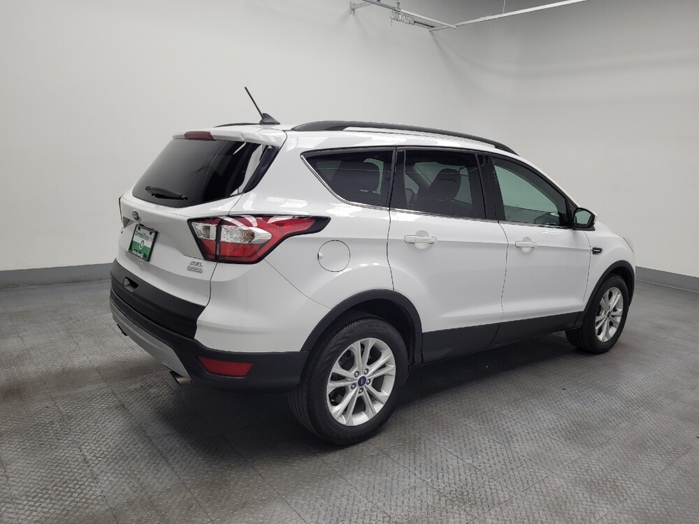 2018 Ford Escape in Las Vegas, NV 89102 - 18132124 10