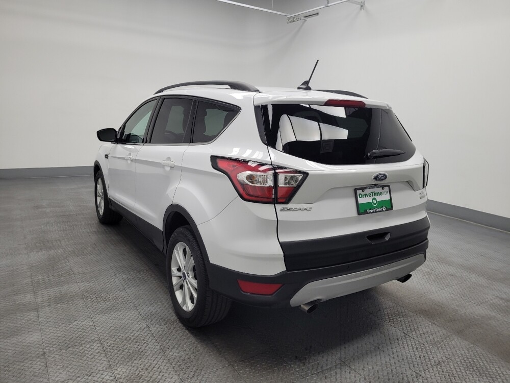 2018 Ford Escape in Las Vegas, NV 89102 - 18132124 5