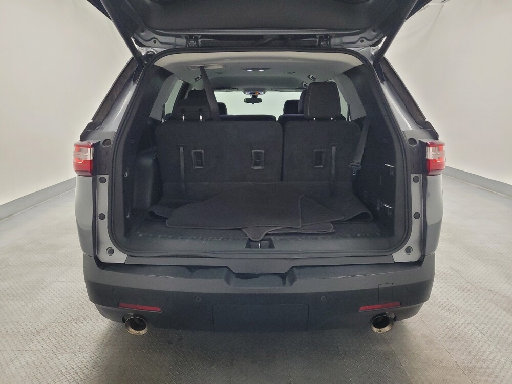 2020 Chevrolet Traverse in Las Vegas, NV 89102 - 18132126 29