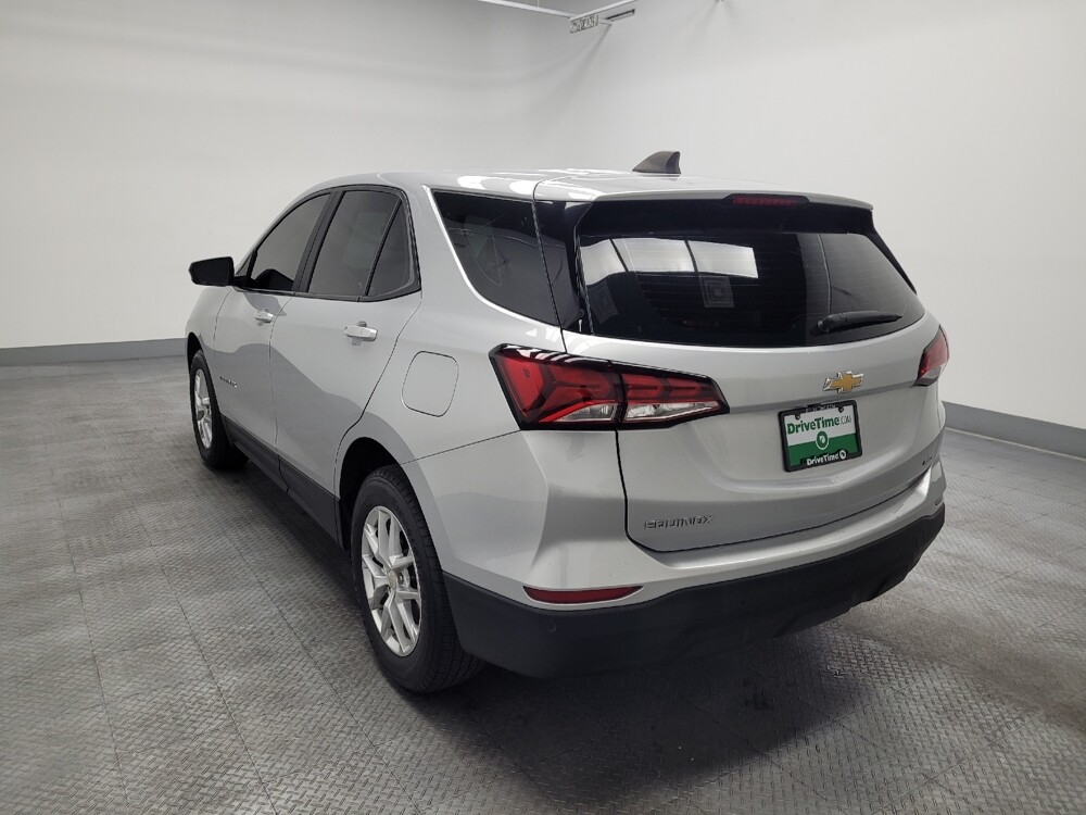 2022 Chevrolet Equinox in Las Vegas, NV 89104 - 18132133 5