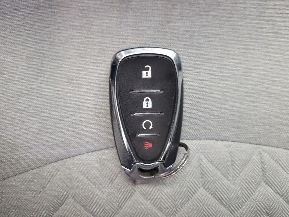 2022 Chevrolet Equinox in Las Vegas, NV 89104 - 18132133 32