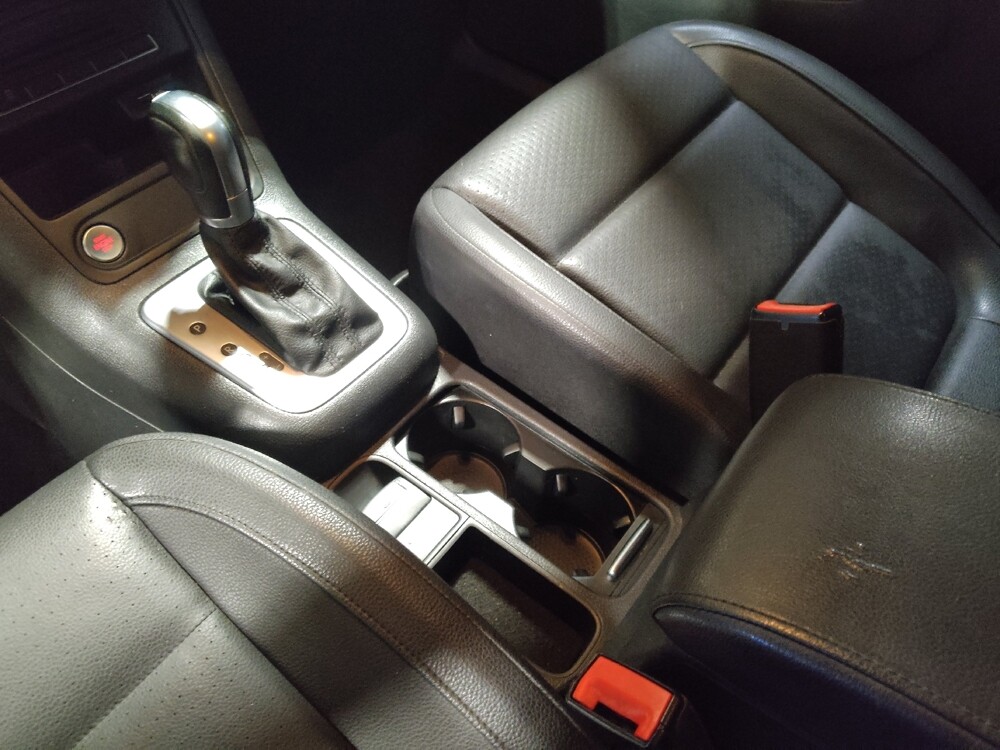 2016 Volkswagen Tiguan in Jacksonville, FL 32225 - 18132138 26