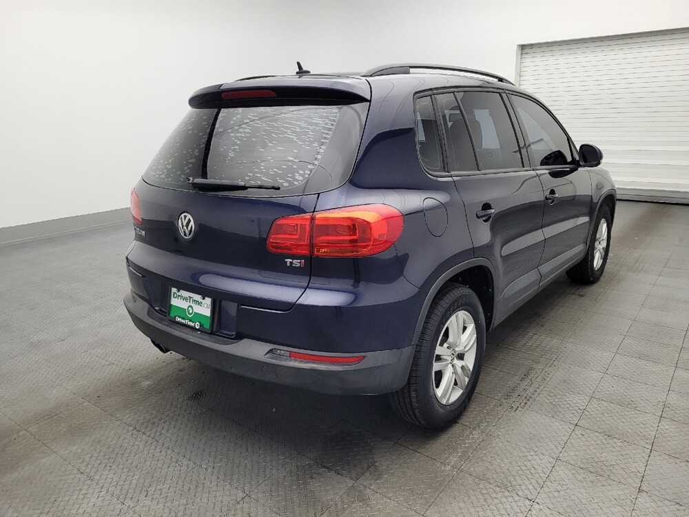 2016 Volkswagen Tiguan in Jacksonville, FL 32225 - 18132138 9
