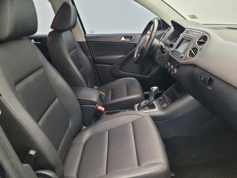 2016 Volkswagen Tiguan in Jacksonville, FL 32225 - 18132138 21
