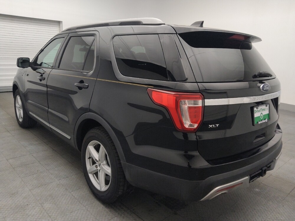 2017 Ford Explorer in Ocala, FL 34471 - 18132143 5