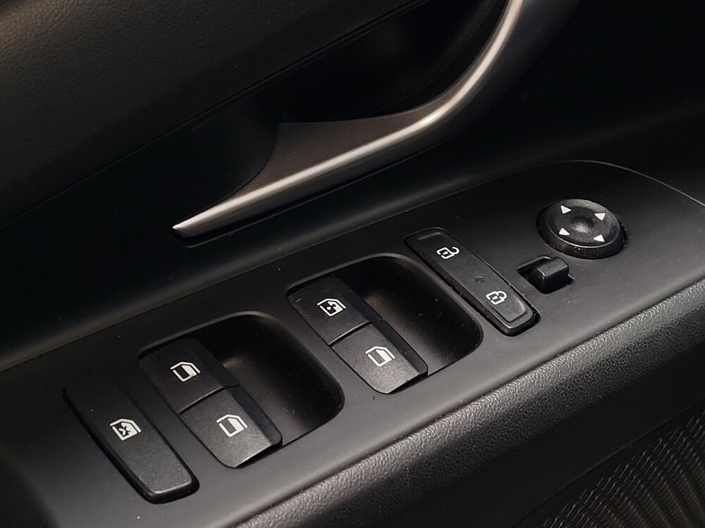 2023 Hyundai Elantra in Jacksonville, FL 32210 - 18132147 27