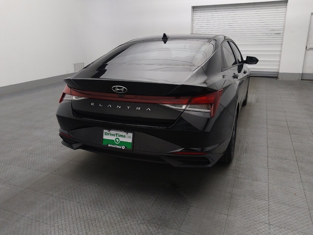 2023 Hyundai Elantra in Jacksonville, FL 32210 - 18132147 7
