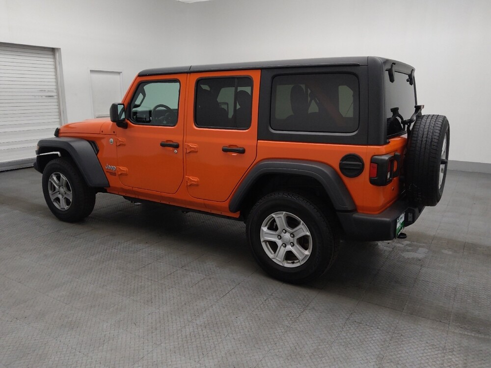 2019 Jeep Wrangler in Jacksonville, FL 32210 - 18132149 3