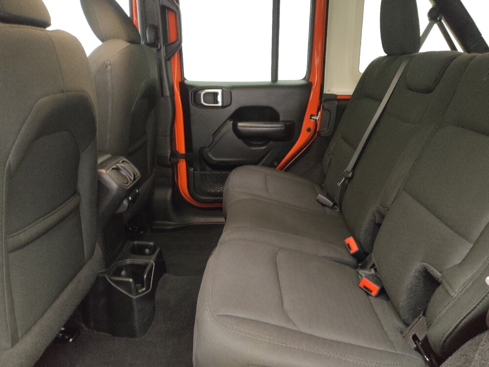 2019 Jeep Wrangler in Jacksonville, FL 32210 - 18132149 18