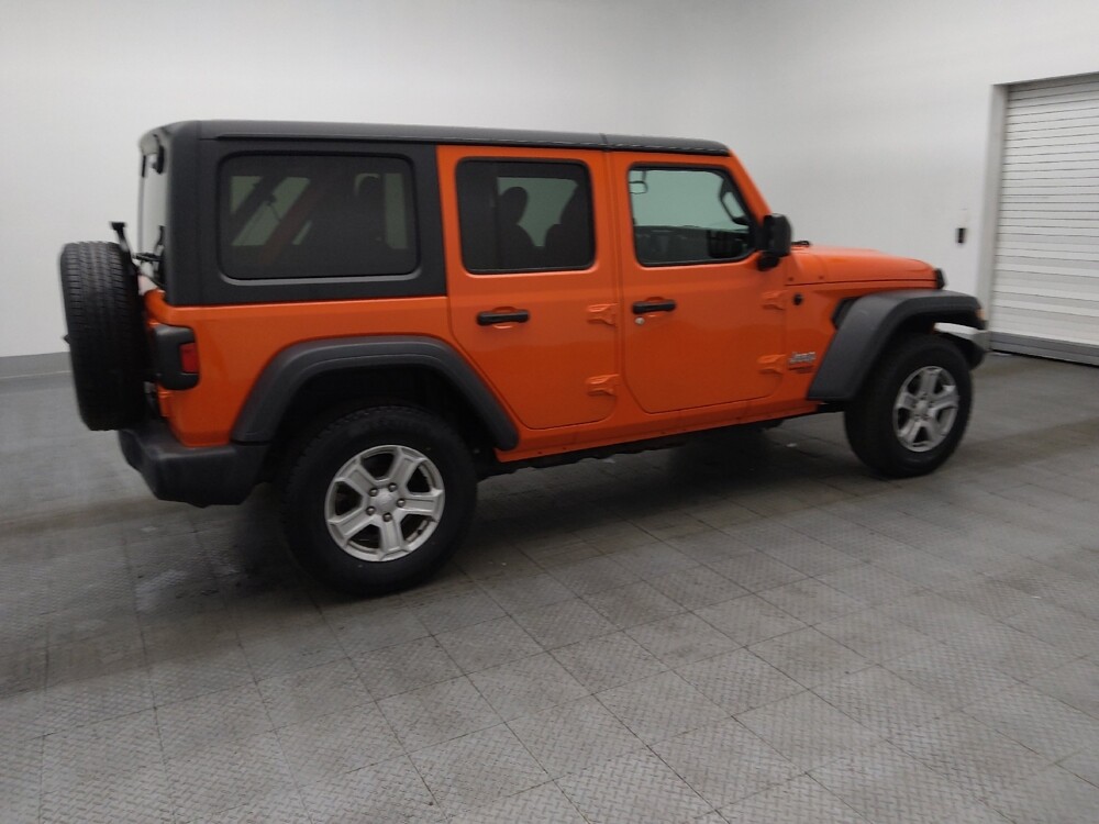 2019 Jeep Wrangler in Jacksonville, FL 32210 - 18132149 10