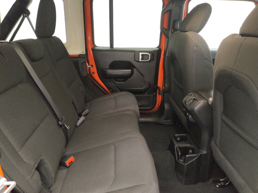 2019 Jeep Wrangler in Jacksonville, FL 32210 - 18132149 19