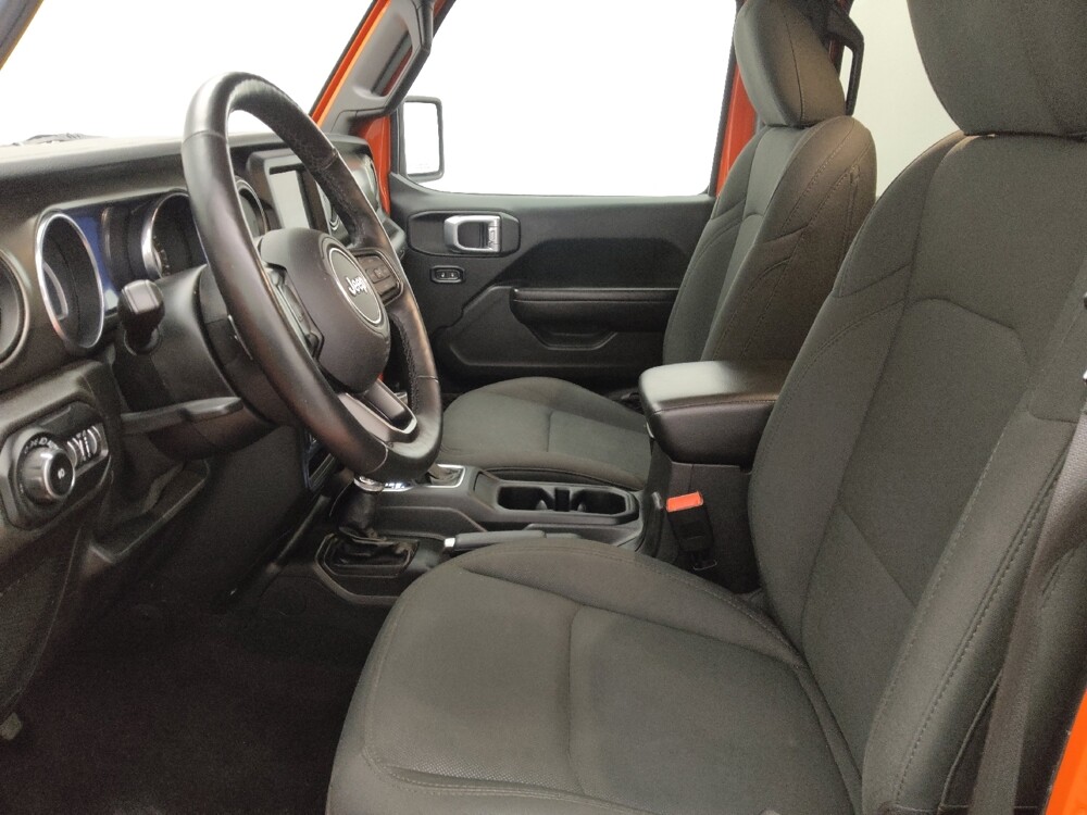 2019 Jeep Wrangler in Jacksonville, FL 32210 - 18132149 17