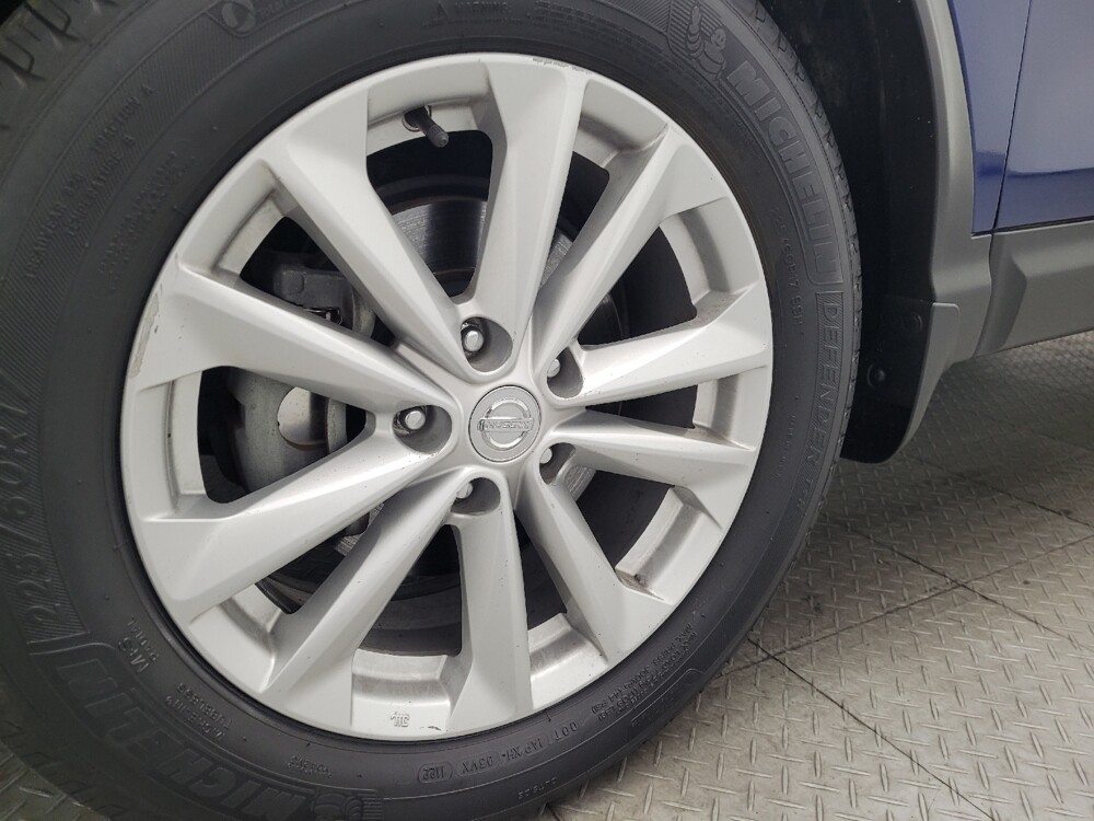 2018 Nissan Rogue Sport in Kissimmee, FL 34744 - 18132151 31