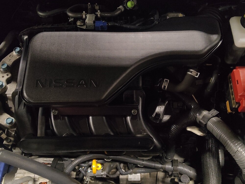 2018 Nissan Rogue Sport in Kissimmee, FL 34744 - 18132151 30