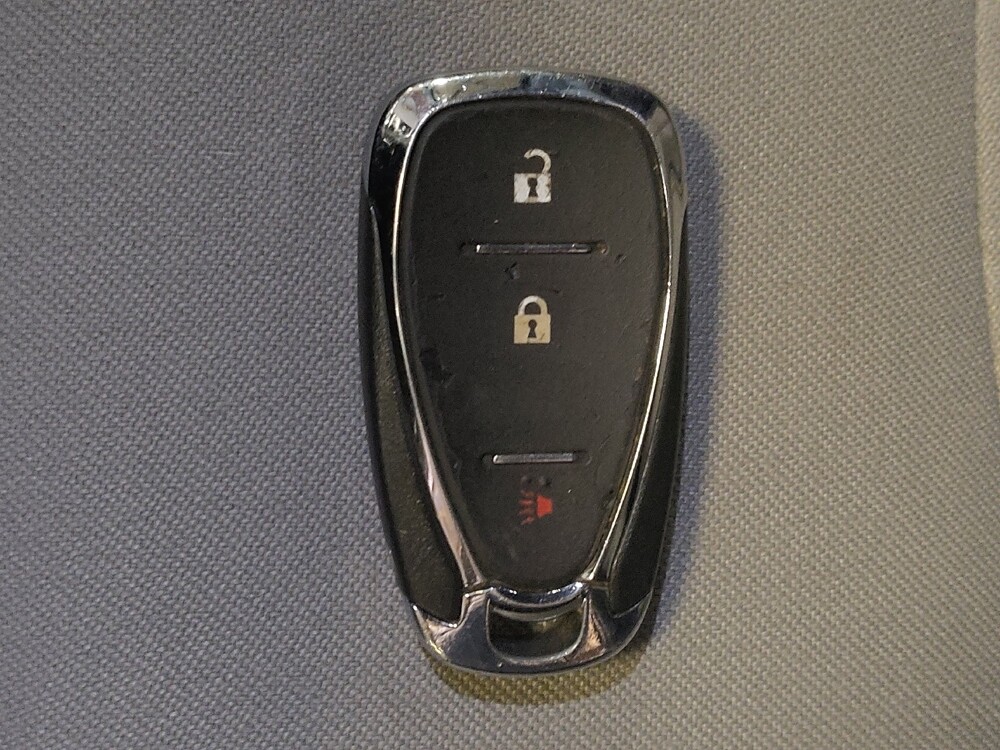 2020 Chevrolet Equinox in Savannah, GA 31419 - 18132153 32