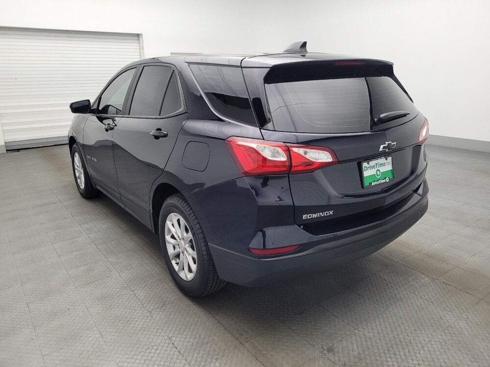 2020 Chevrolet Equinox in Savannah, GA 31419 - 18132153 5