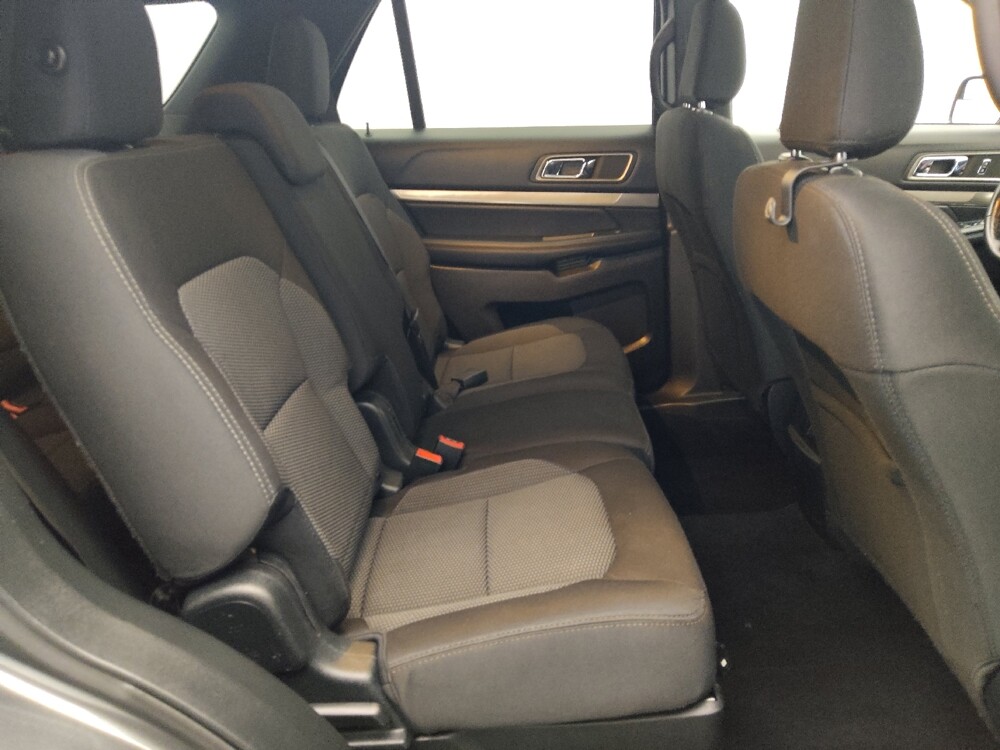 2019 Ford Explorer in Savannah, GA 31419 - 18132156 19