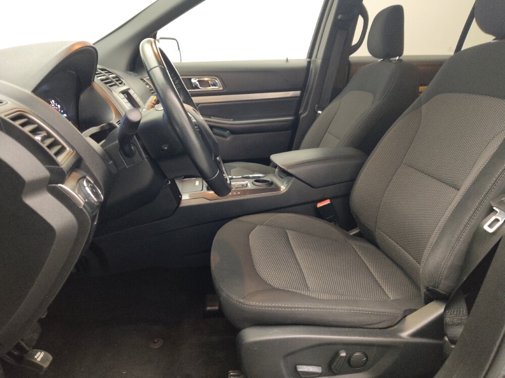 2019 Ford Explorer in Savannah, GA 31419 - 18132156 17