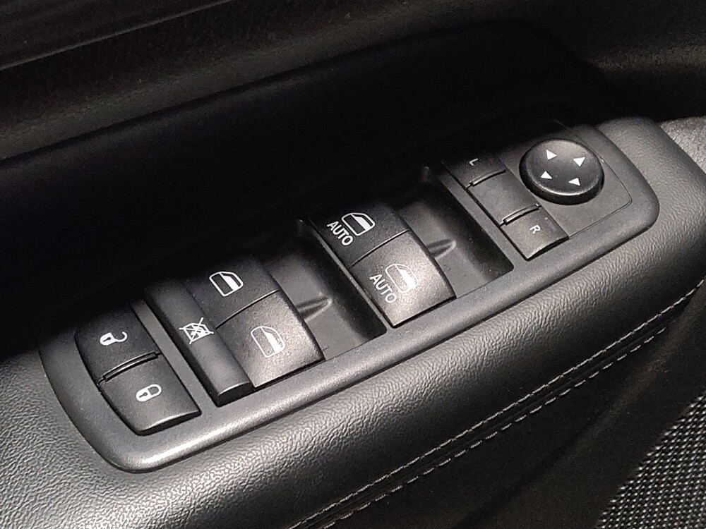 2019 Jeep Grand Cherokee in Jacksonville, FL 32210 - 18132160 27