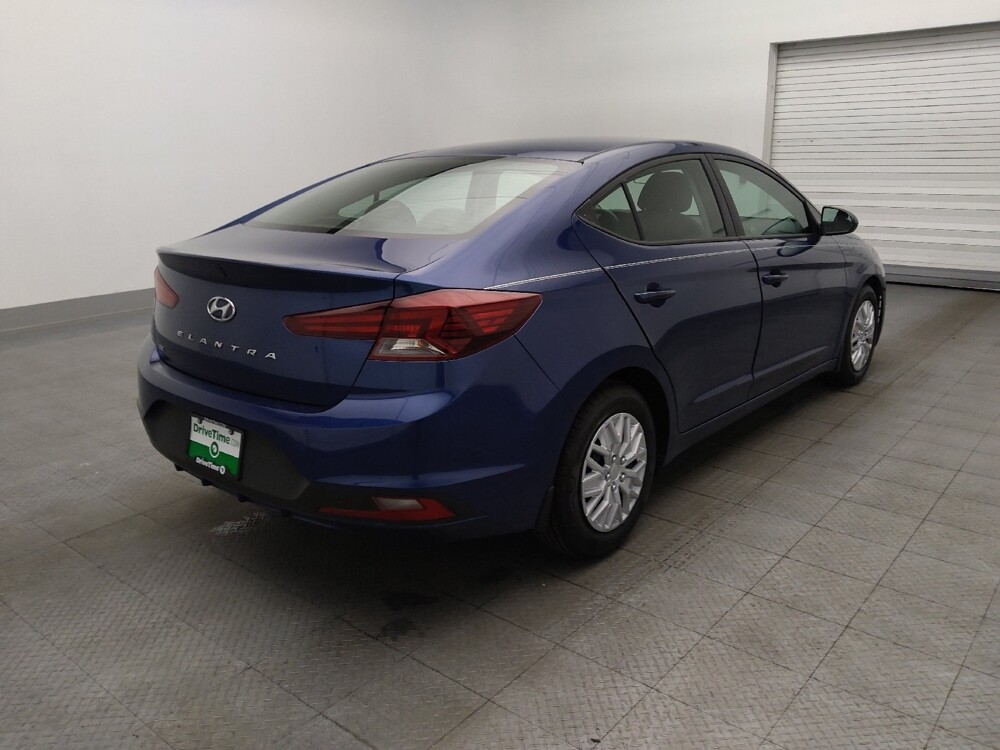2019 Hyundai Elantra in Kissimmee, FL 34744 - 18132162 9
