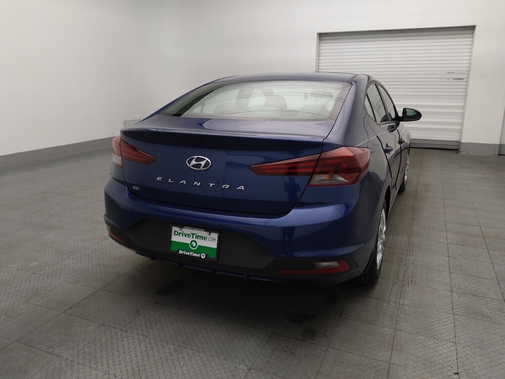 2019 Hyundai Elantra in Kissimmee, FL 34744 - 18132162 7