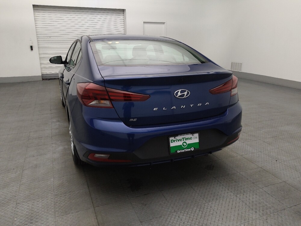 2019 Hyundai Elantra in Kissimmee, FL 34744 - 18132162 6