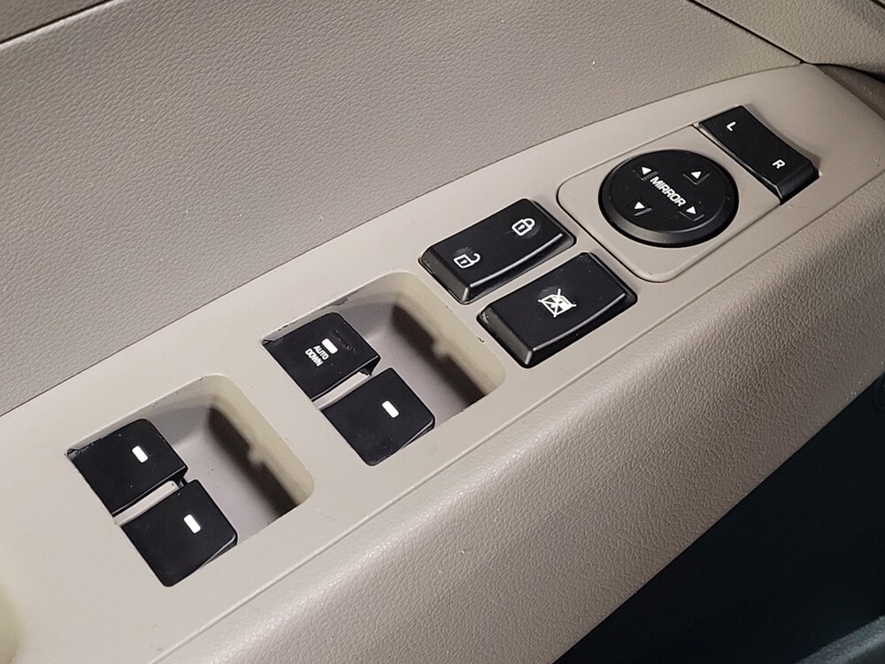 2019 Hyundai Elantra in Kissimmee, FL 34744 - 18132162 27