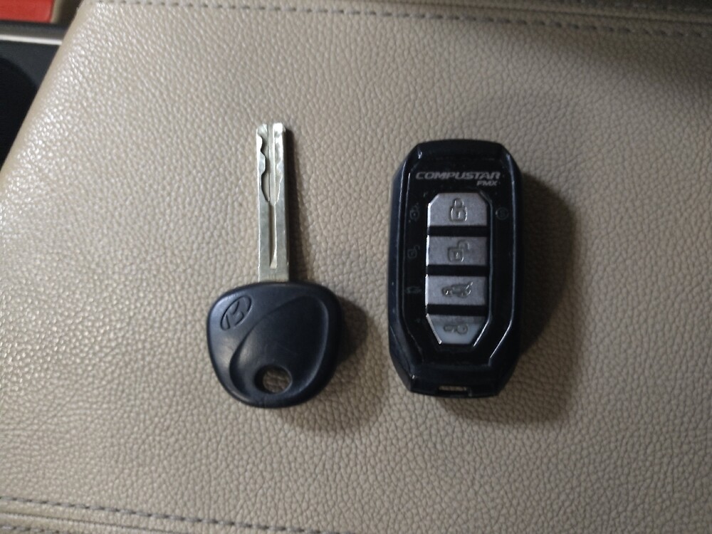 2018 Hyundai Sonata in Greenville, SC 29607 - 18132167 32