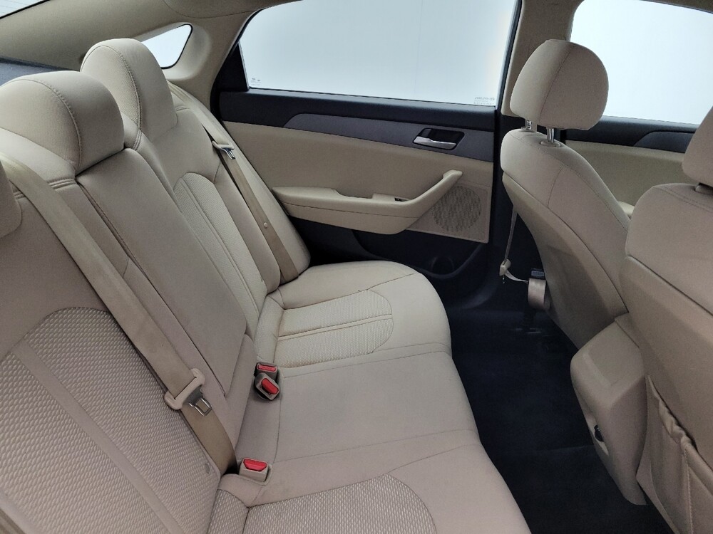 2018 Hyundai Sonata in Greenville, SC 29607 - 18132167 19