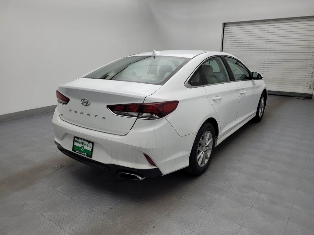 2018 Hyundai Sonata in Greenville, SC 29607 - 18132167 9