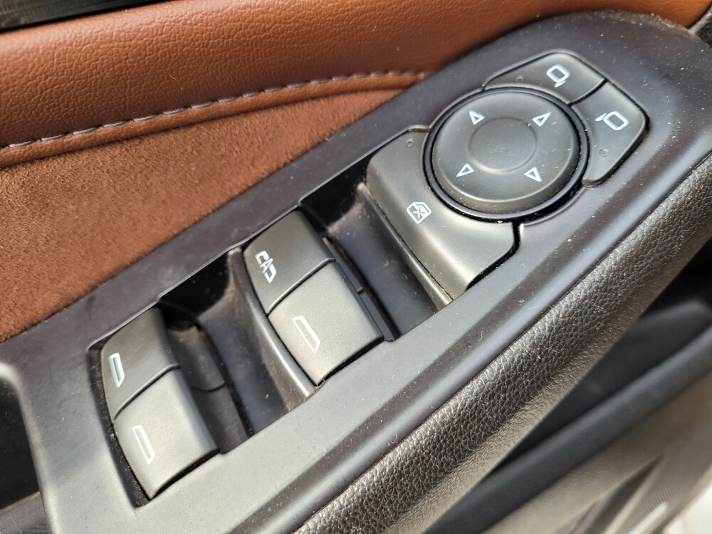 2018 Chevrolet Traverse in Wilmington, NC 28405 - 18132169 27