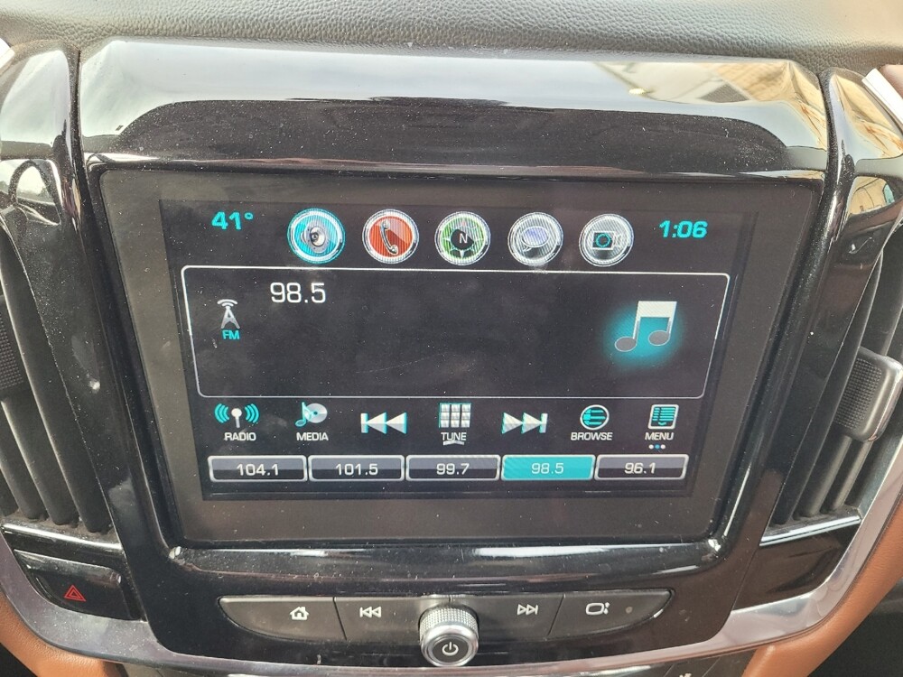 2018 Chevrolet Traverse in Wilmington, NC 28405 - 18132169 25