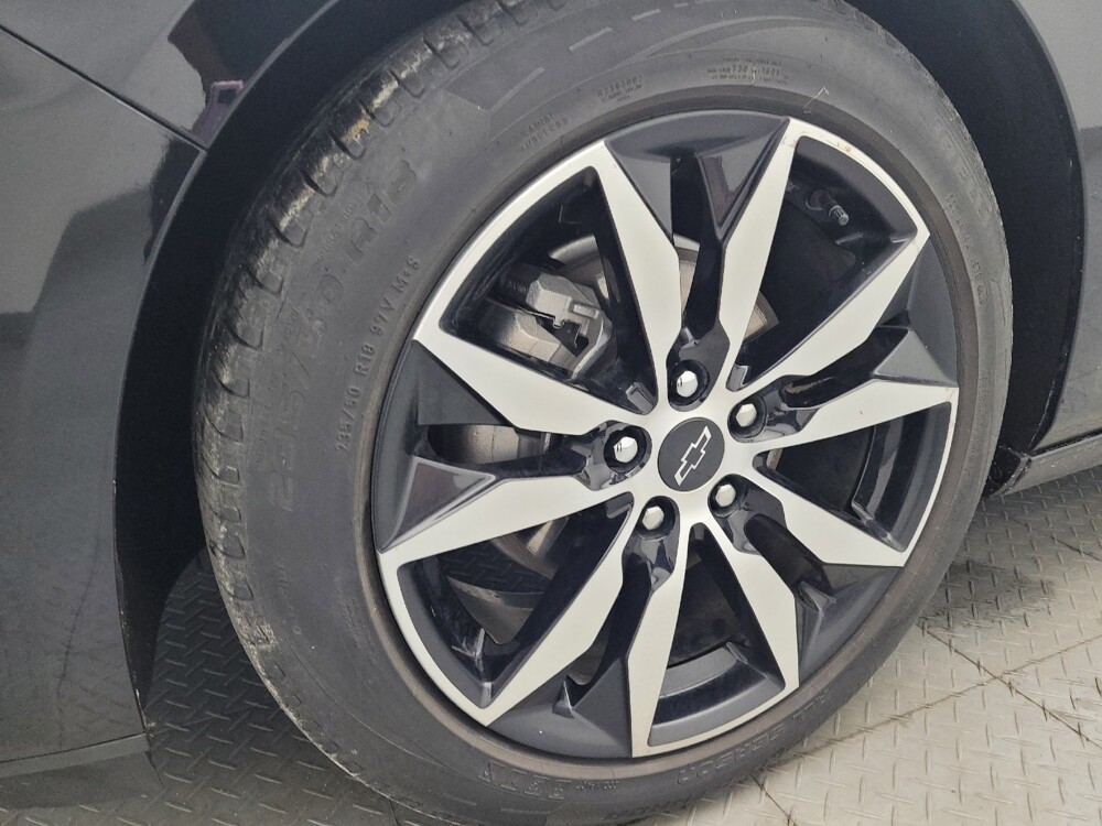 2020 Chevrolet Malibu in Greenville, SC 29607 - 18132171 31