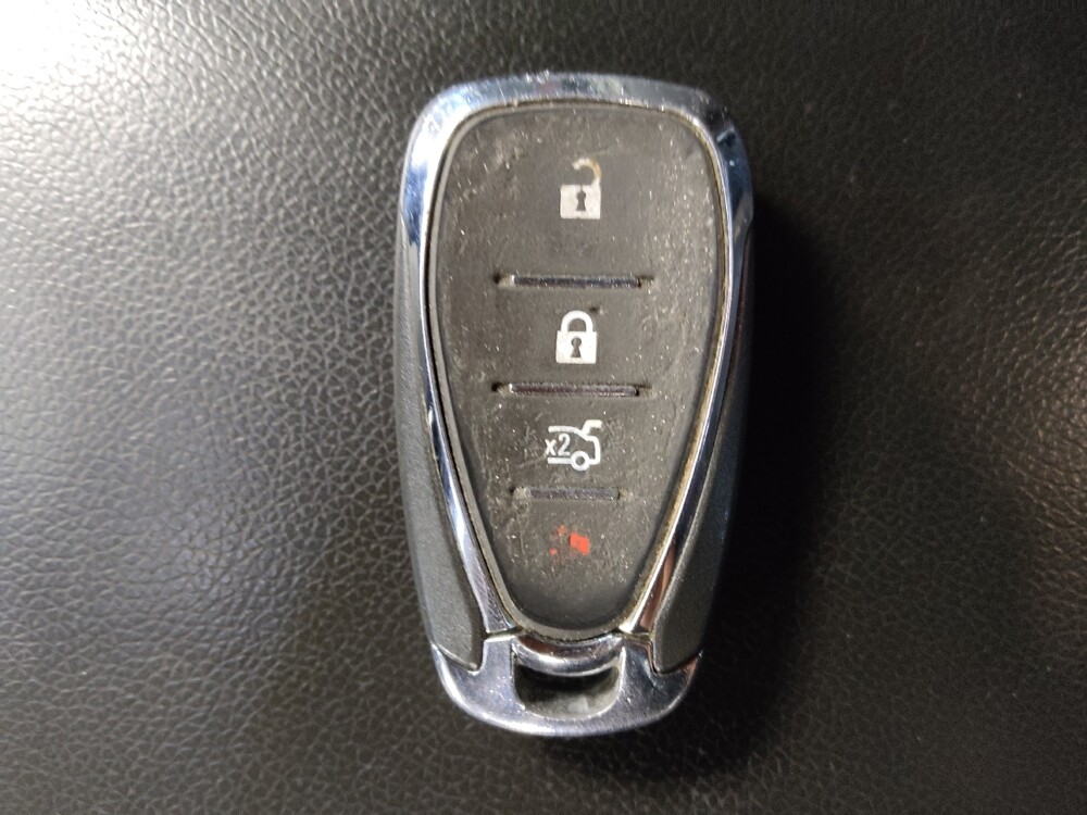 2020 Chevrolet Malibu in Greenville, SC 29607 - 18132171 32