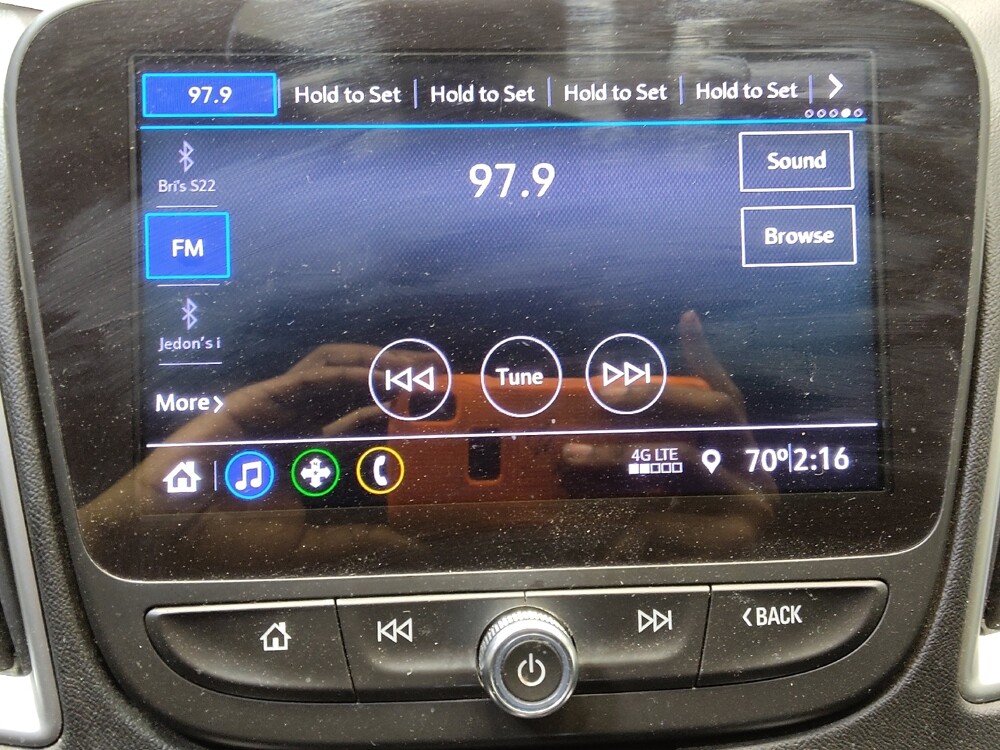 2020 Chevrolet Malibu in Greenville, SC 29607 - 18132171 25