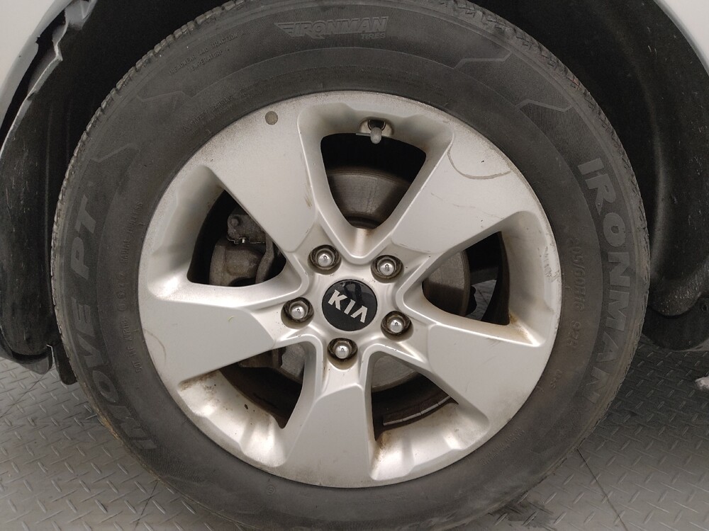 2017 Kia Soul in Raleigh, NC 27604 - 18132180 31