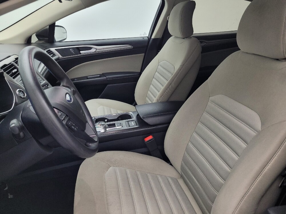 2018 Ford Fusion in Fayetteville, NC 28304 - 18132181 17