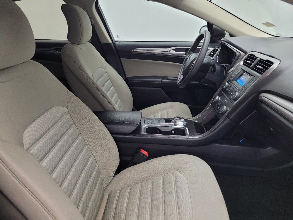2018 Ford Fusion in Fayetteville, NC 28304 - 18132181 21