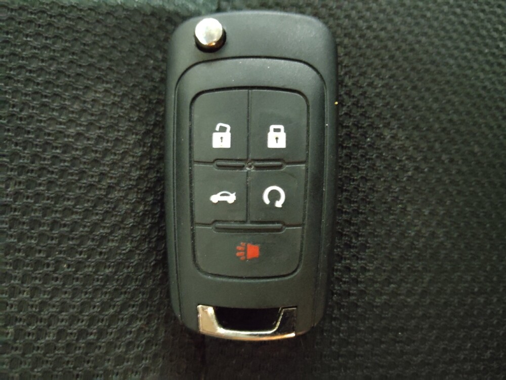 2016 Chevrolet Cruze in Raleigh, NC 27604 - 18132182 32