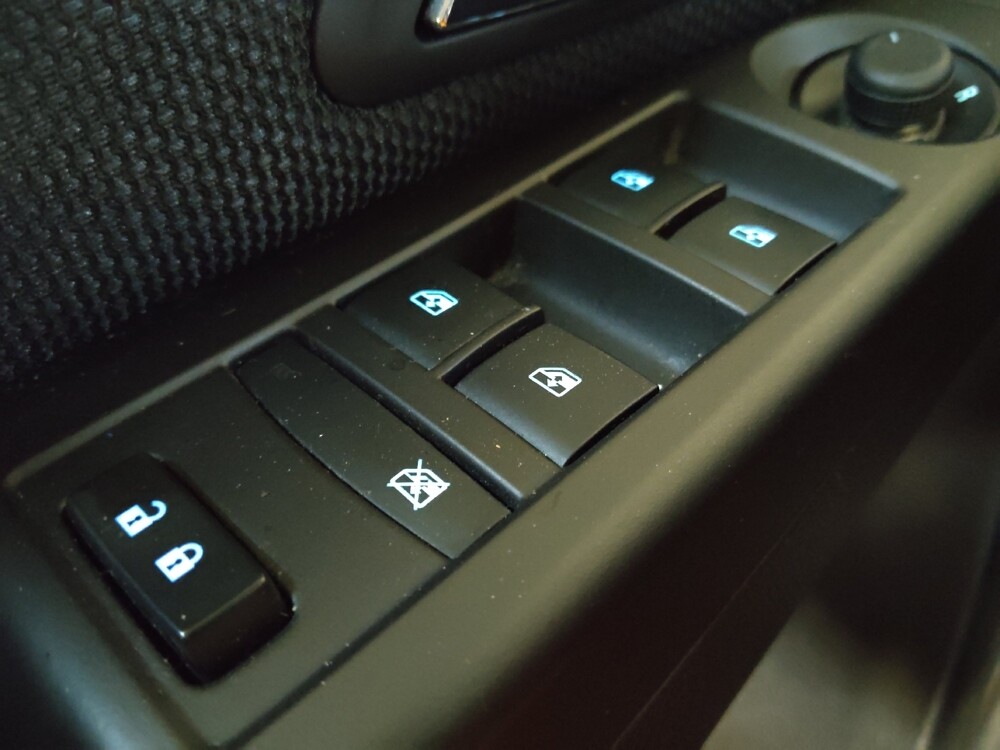 2016 Chevrolet Cruze in Raleigh, NC 27604 - 18132182 27