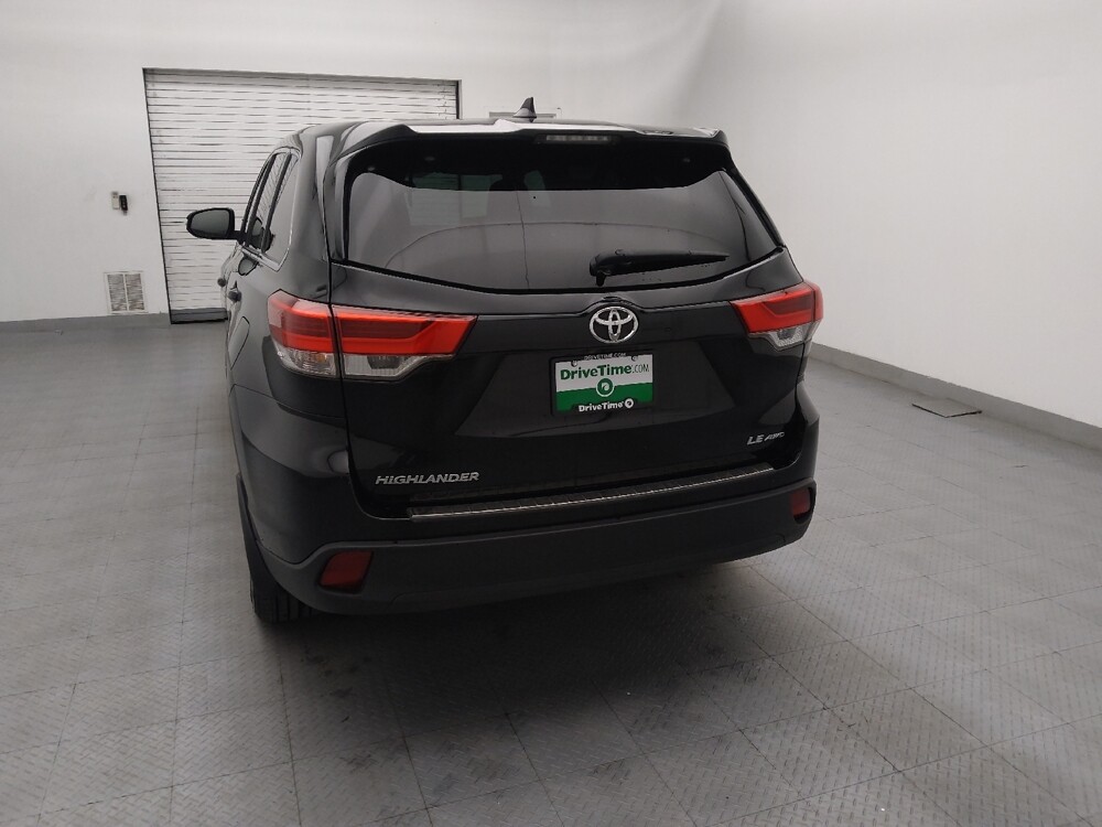 2018 Toyota Highlander in Greenville, SC 29607 - 18132187 6