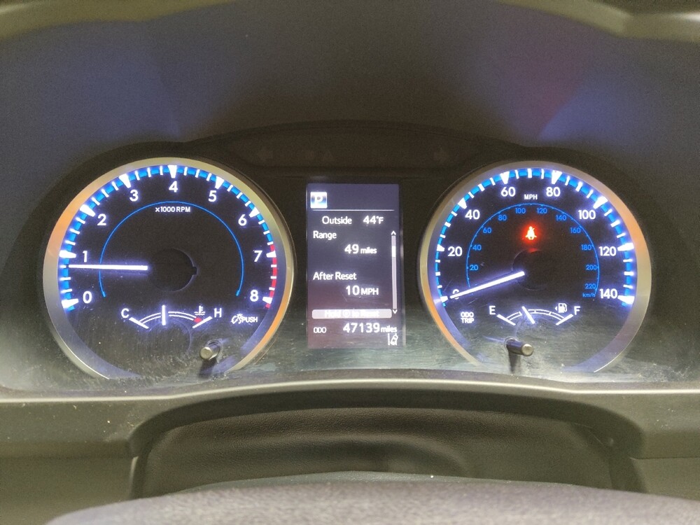 2018 Toyota Highlander in Greenville, SC 29607 - 18132187 23