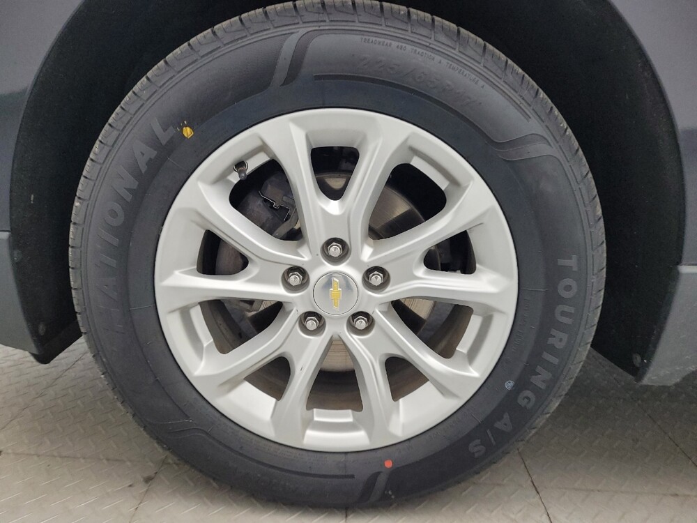 2020 Chevrolet Equinox in Raleigh, NC 27604 - 18132197 31