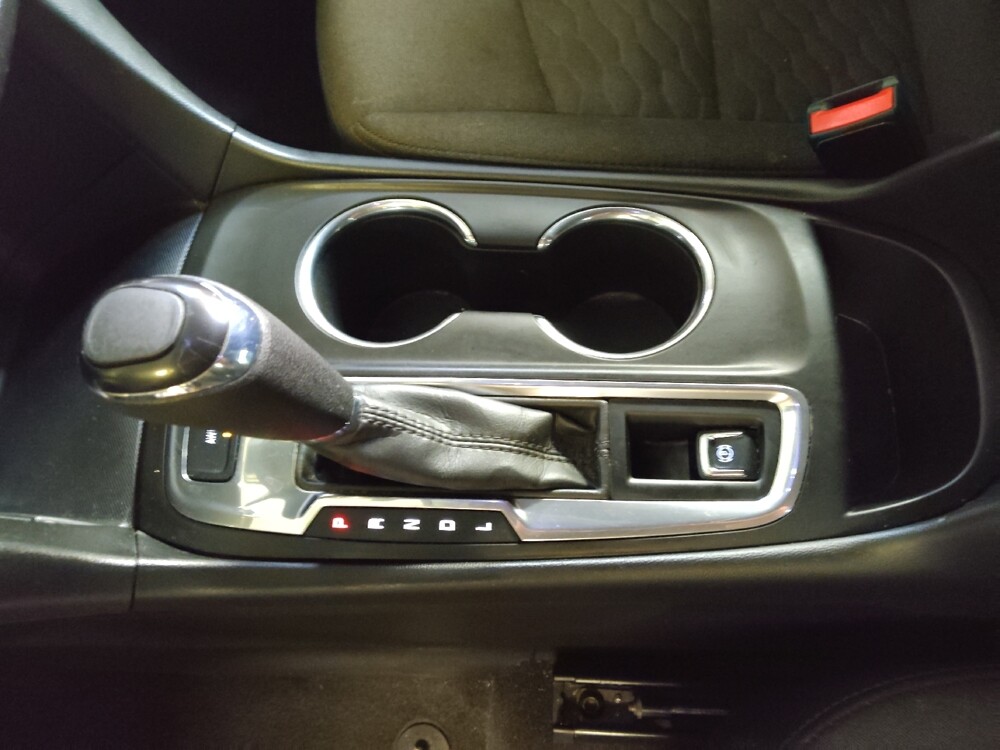 2020 Chevrolet Equinox in Raleigh, NC 27604 - 18132197 26