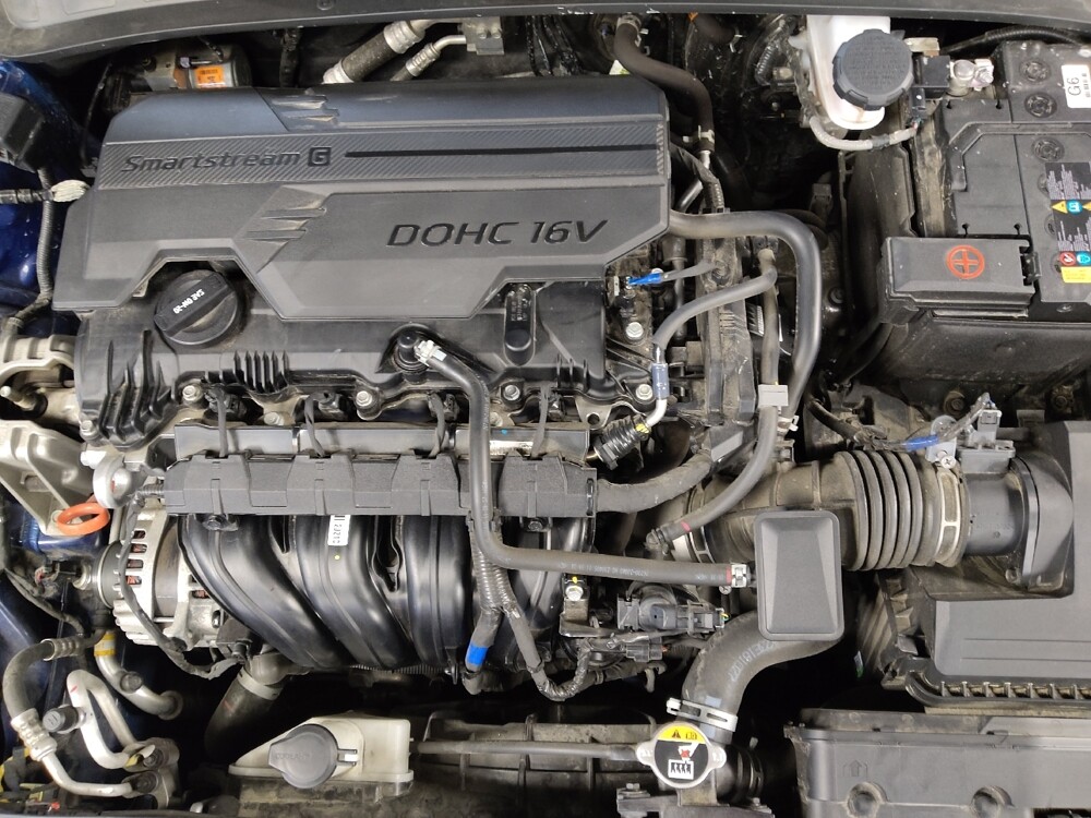 2023 Hyundai Elantra in Conway, SC 29526 - 18132198 30