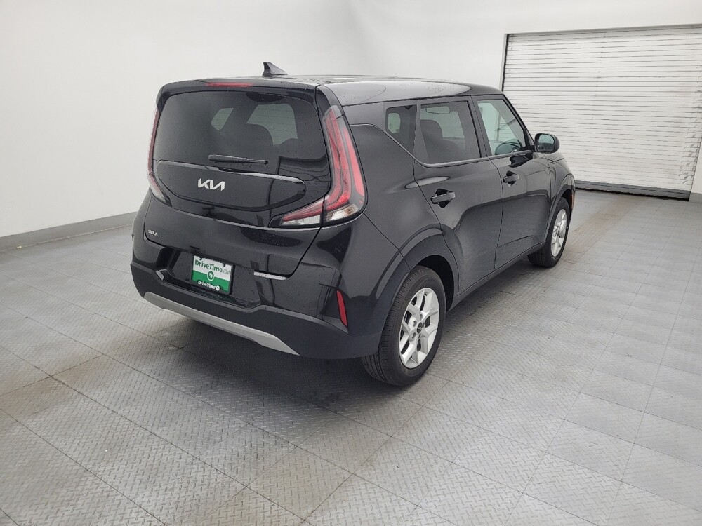 2025 Kia Soul in Greensboro, NC 27407 - 18132199 9