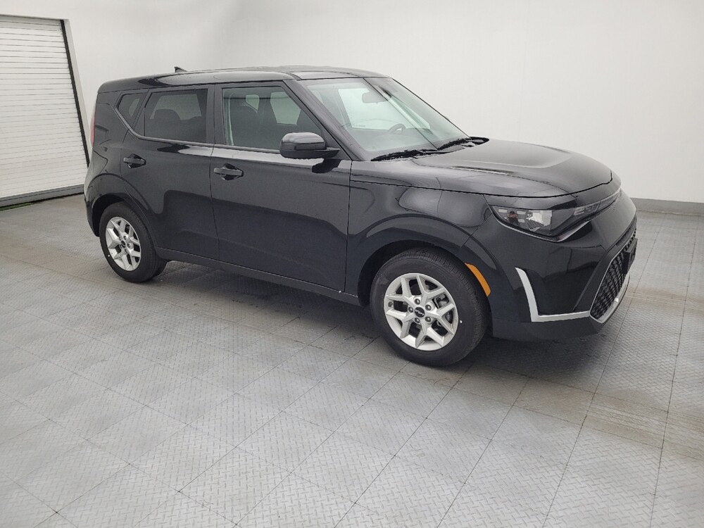 2025 Kia Soul in Greensboro, NC 27407 - 18132199 11