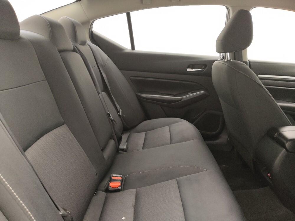 2022 Nissan Altima in Greenville, SC 29607 - 18132202 19
